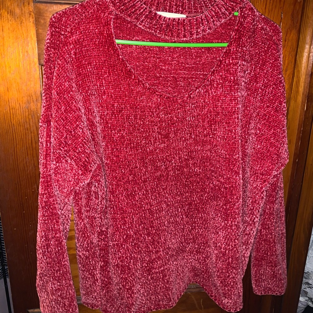 Red key hold mock neck sweater